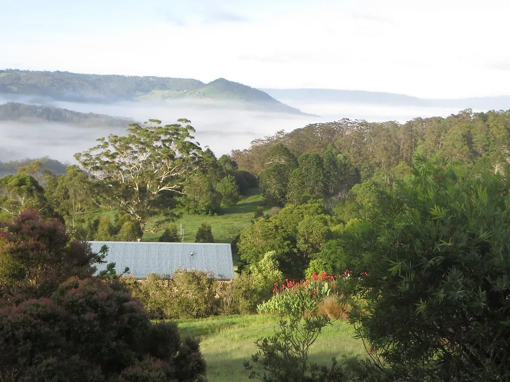 Blue Summit Cottages Maleny