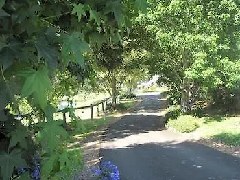 Blue Summit Cottages Maleny Lodge