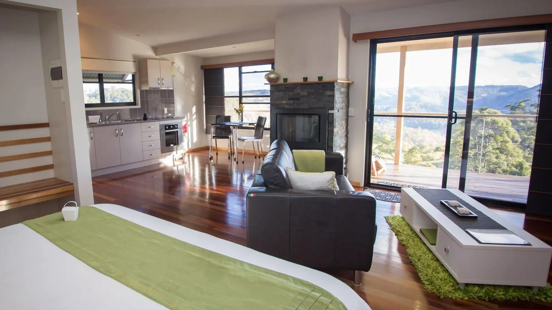 Blue Summit Cottages Maleny Lodge